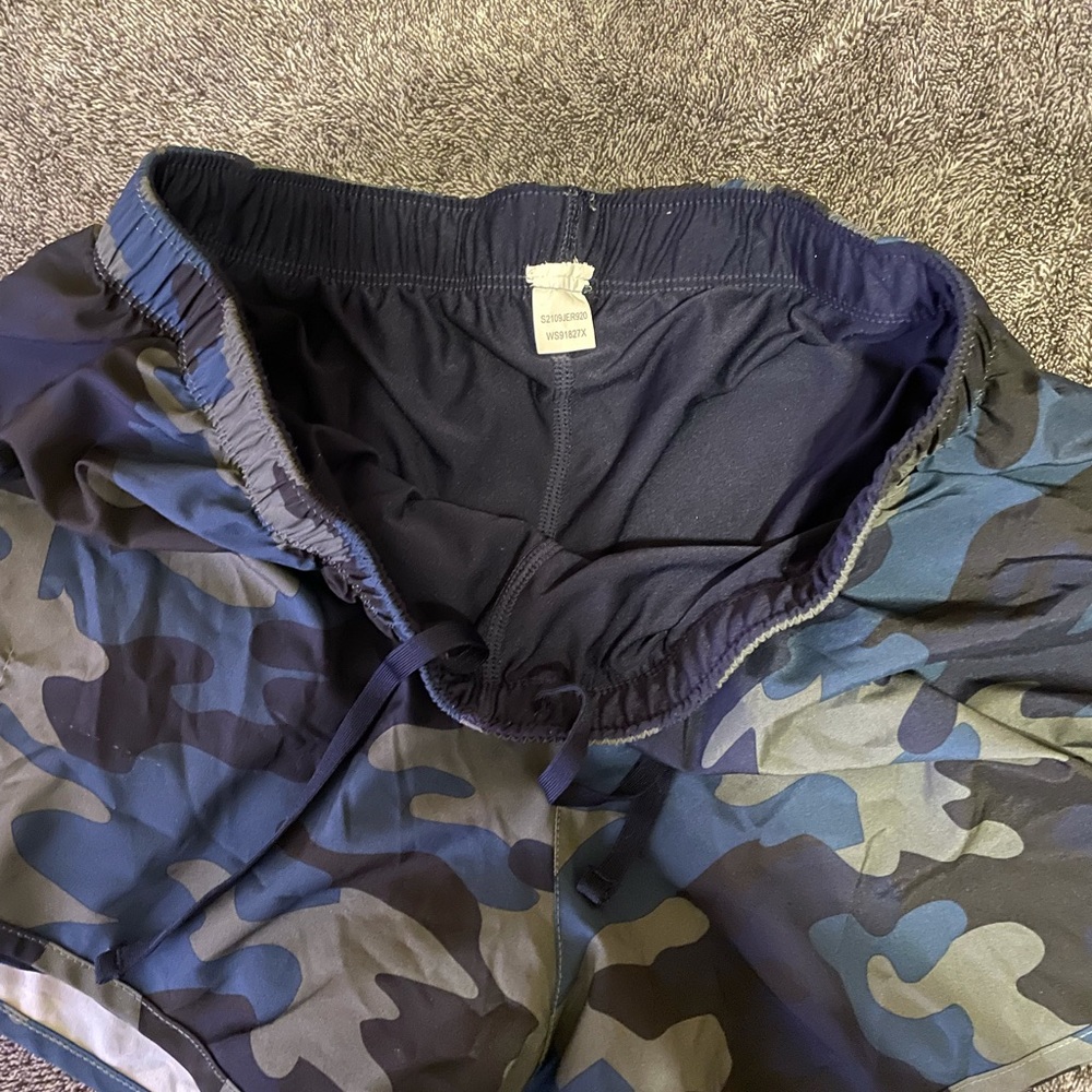 New Balance Women’s active shorts size small
